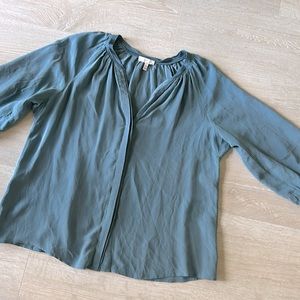 Joie 100% silk teal green blue blouse w reglan sleeve
